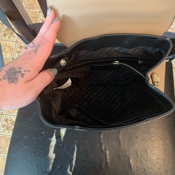 Backpack - Picture 2 of 2